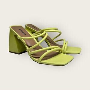 NWOB | Abound | Austyn Strappy Block Heel Sandals | Yellow | 8 M US